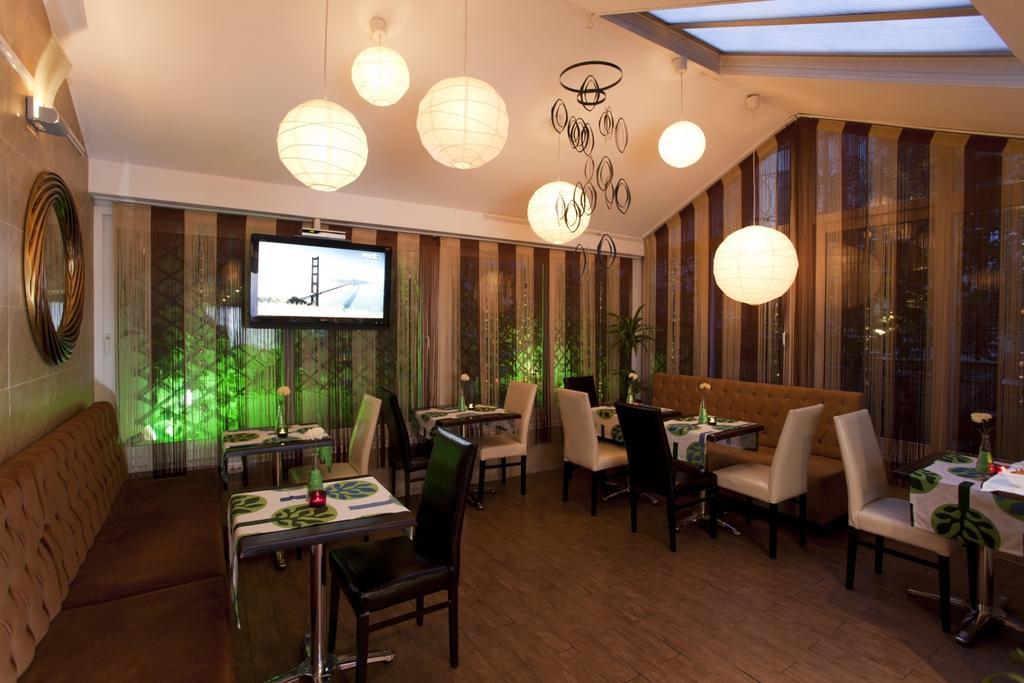 Arach Hotel Harbiye อิสตันบูล ภายนอก รูปภาพ