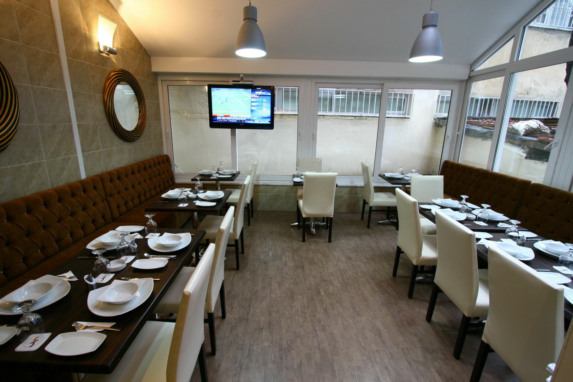 Arach Hotel Harbiye อิสตันบูล ภายนอก รูปภาพ